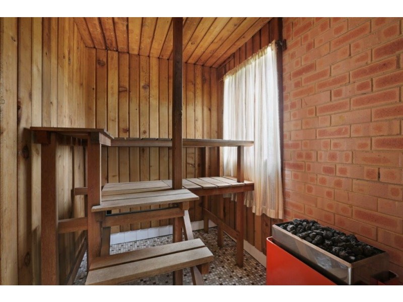 11 Robyn Road, Albion Park Rail NSW 2527