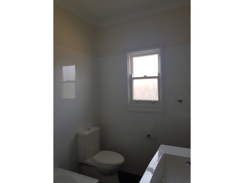 5 Matthews Street, Wollongong NSW 2500