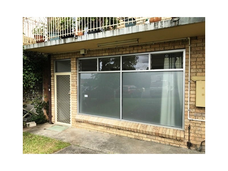1/4 Yellagong Street, West Wollongong NSW 2500