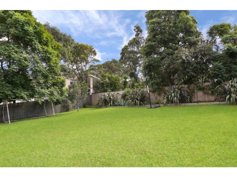 26 Hill Street, Mount Saint Thomas NSW 2500