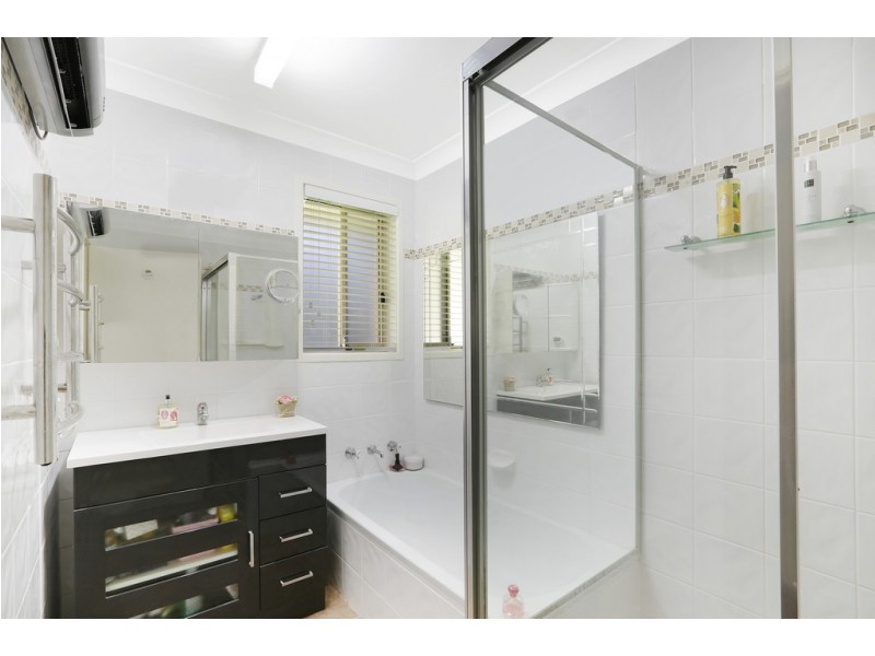 34/4 Fisher Street, West Wollongong NSW 2500