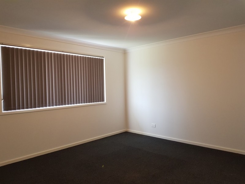 2/91 College Place, Flinders NSW 2529