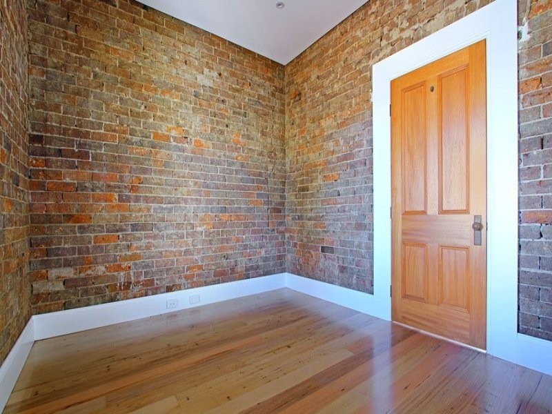 3 Brompton Road, Bellambi NSW 2518