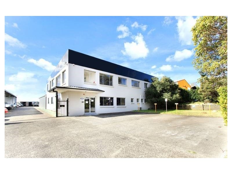 10 Orangegrove Road, Unanderra NSW 2526