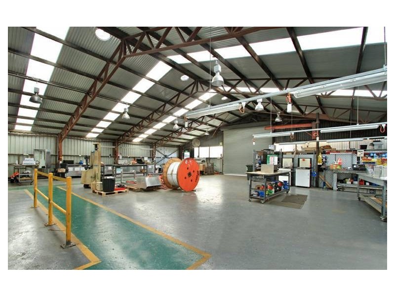 10 Orangegrove Road, Unanderra NSW 2526