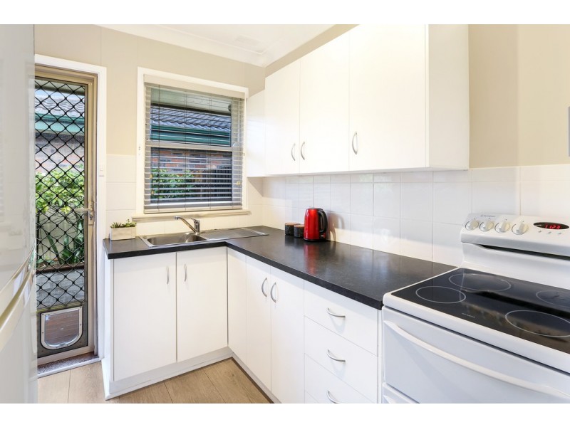 2/76 Carroll Road, East Corrimal NSW 2518