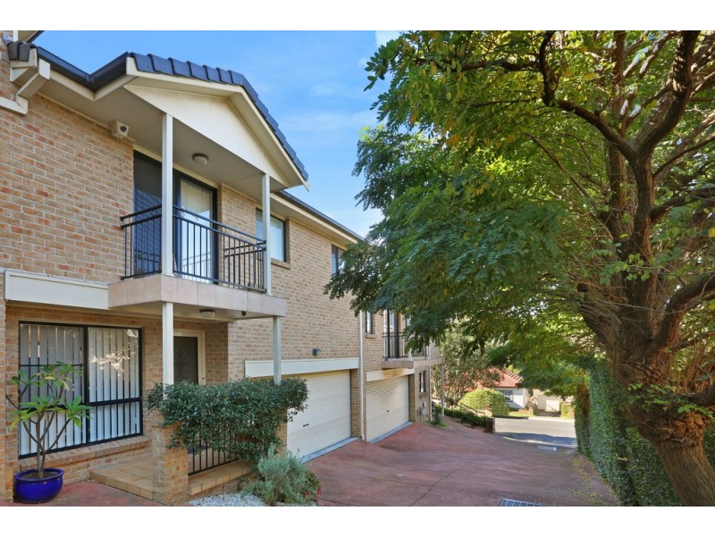 2/22 Matthews Street, Wollongong NSW 2500