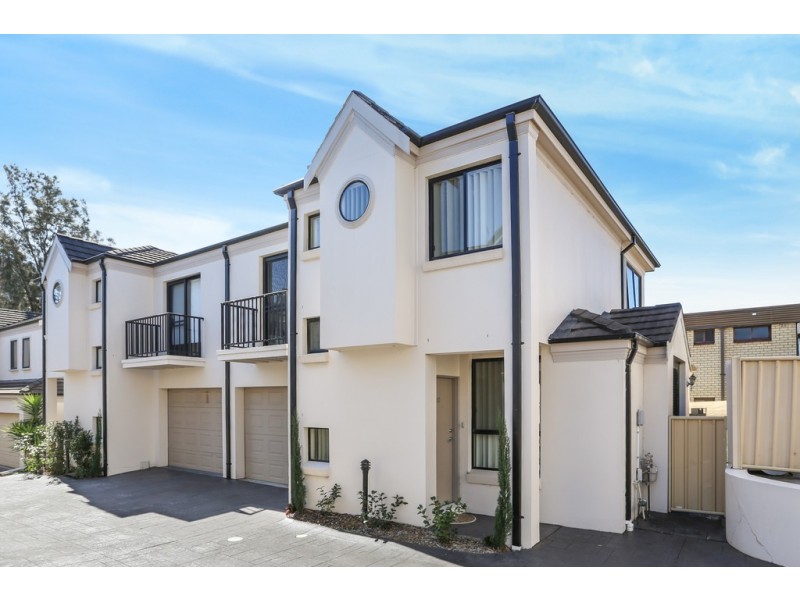 10/44 Rowland Avenue, Wollongong NSW 2500