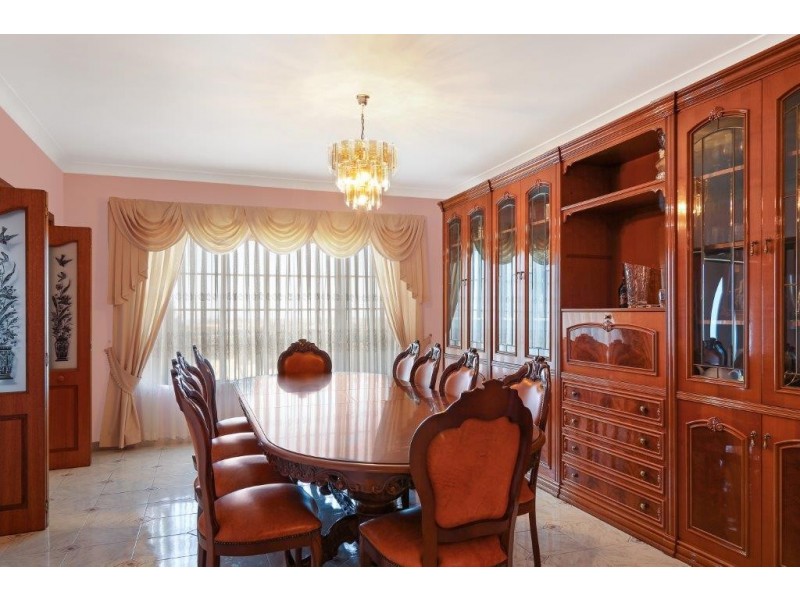 95 Derribong Drive, Cordeaux Heights NSW 2526