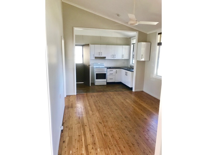 16 Norfolk Street, Berkeley NSW 2506