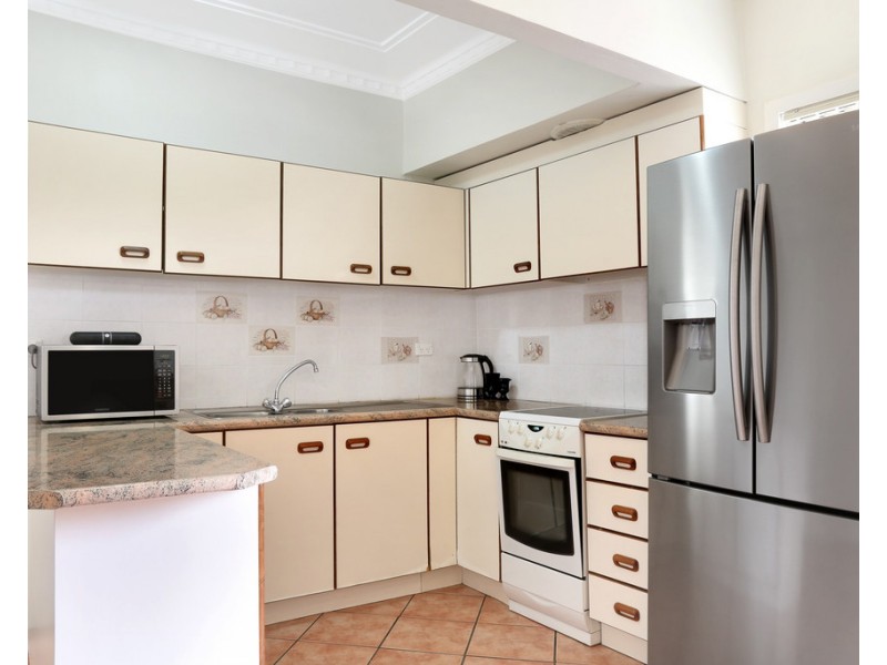 80 Heaslip Street, Coniston NSW 2500