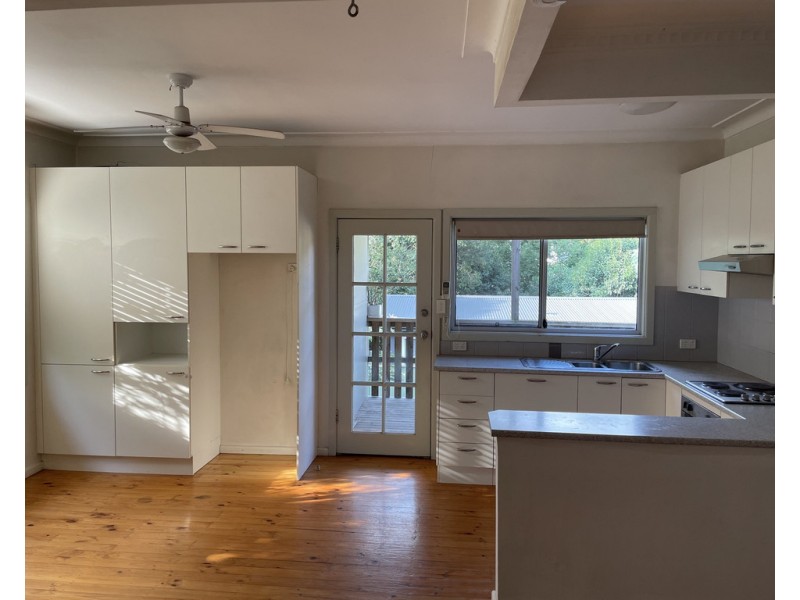 45 Yellagong Street, West Wollongong NSW 2500