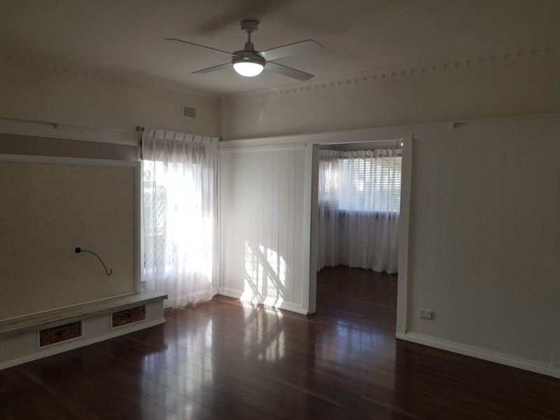 57 Korrongulla Crescent, Primbee NSW 2502