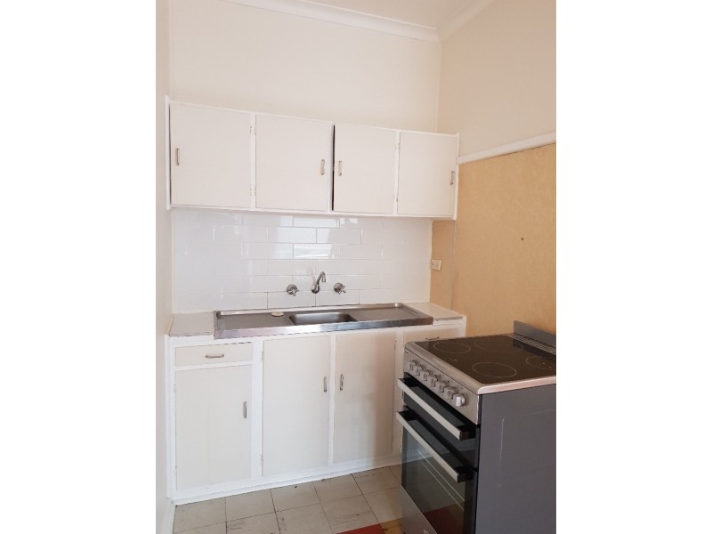 3/17 Heaslip Street, Coniston NSW 2500