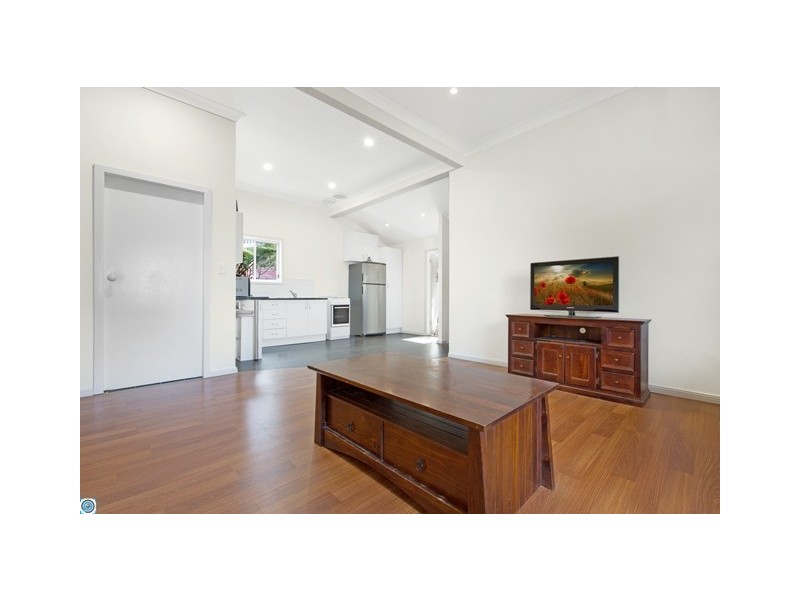 6 Parkinson Street, Wollongong NSW 2500