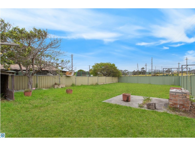 25 Bridge Street, Coniston NSW 2500