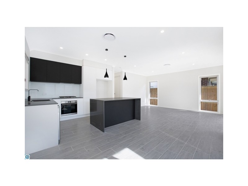 5a Nimmitabel Street, Tullimbar NSW 2527