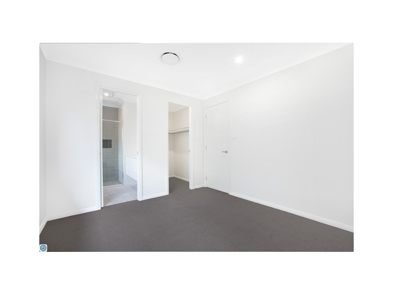 5a Nimmitabel Street, Tullimbar NSW 2527