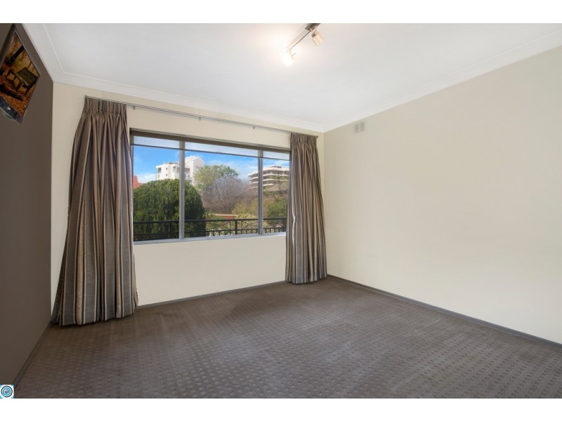 4/9 Campbell Street, Wollongong NSW 2500
