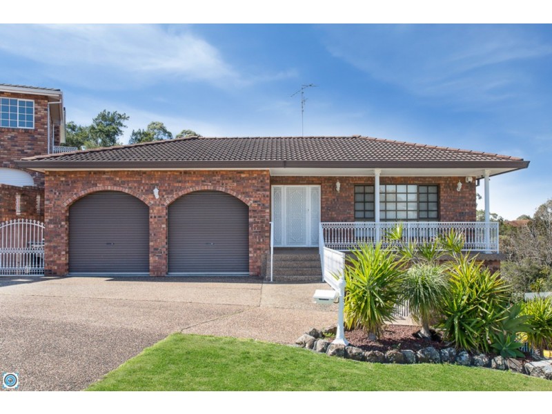 102 Derribong Drive, Cordeaux Heights NSW 2526