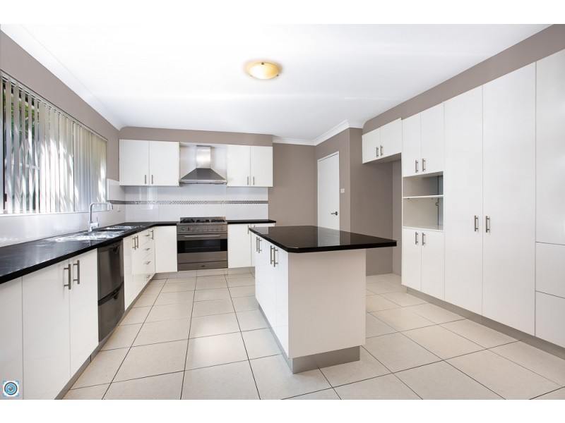 102 Derribong Drive, Cordeaux Heights NSW 2526