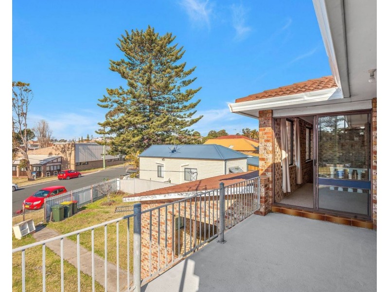 5 Kembla Street, Port Kembla NSW 2505