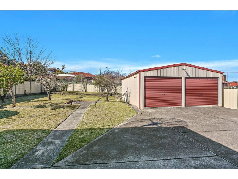 21 King Street, Warrawong NSW 2502
