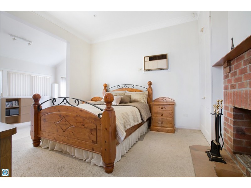 27 Jutland Avenue, Wollongong NSW 2500