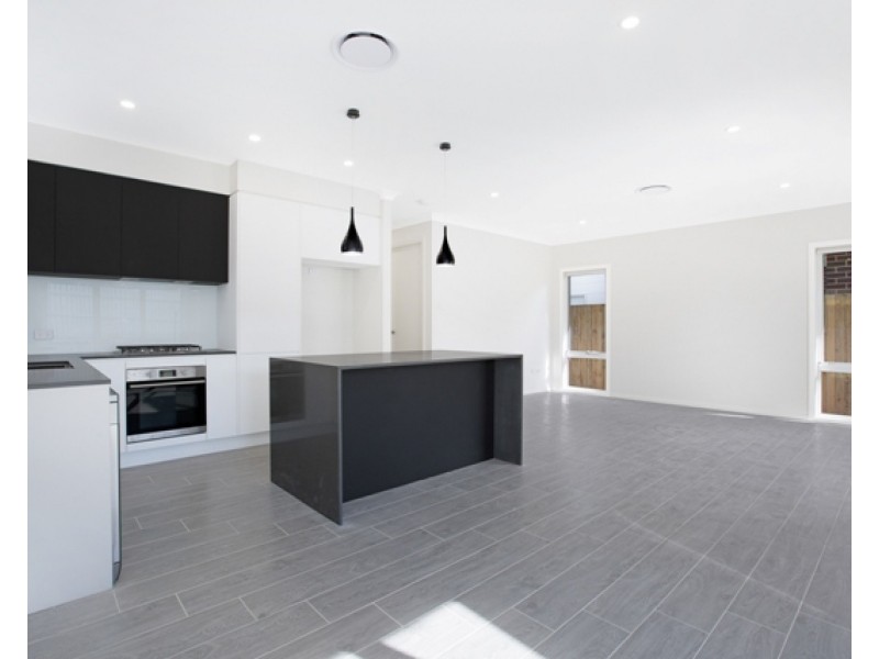 5 Nimmitabel Street, Tullimbar NSW 2527