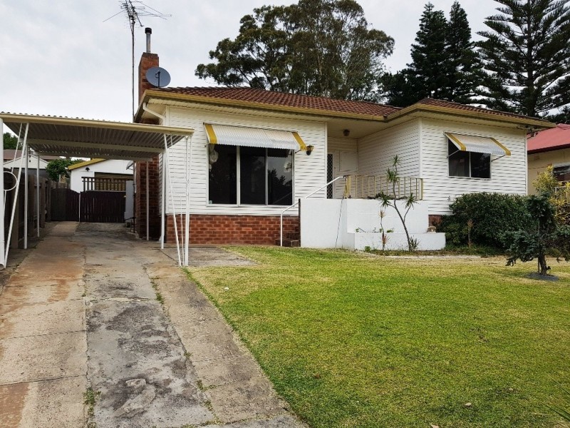 39 Bassett Street, Fairy Meadow NSW 2519