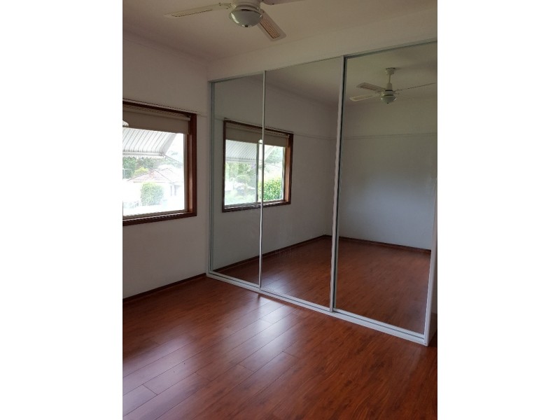 39 Bassett Street, Fairy Meadow NSW 2519