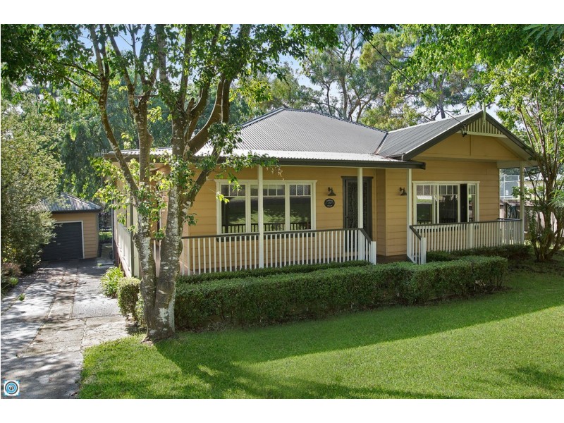 29 Stafford Road, Mount Kembla NSW 2526