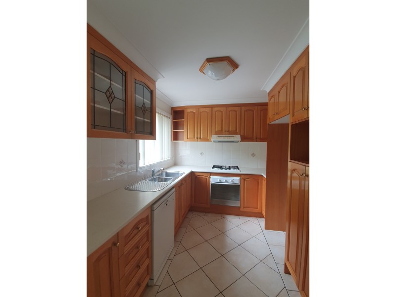 2/7 Platypus Close, Figtree NSW 2525