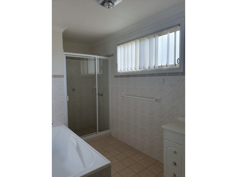 2/7 Platypus Close, Figtree NSW 2525