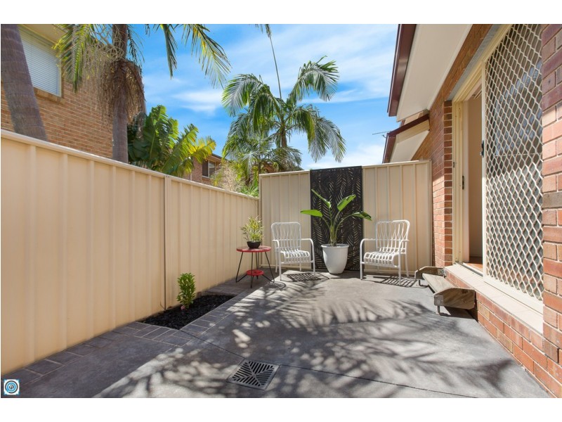 1/25 Gladstone Avenue, Wollongong NSW 2500