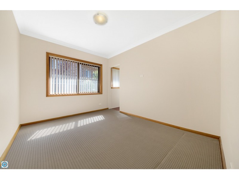 102 Derribong Drive, Cordeaux Heights NSW 2526