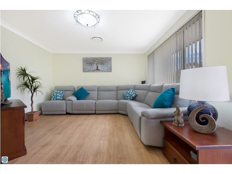 12 Roper Road, Albion Park NSW 2527