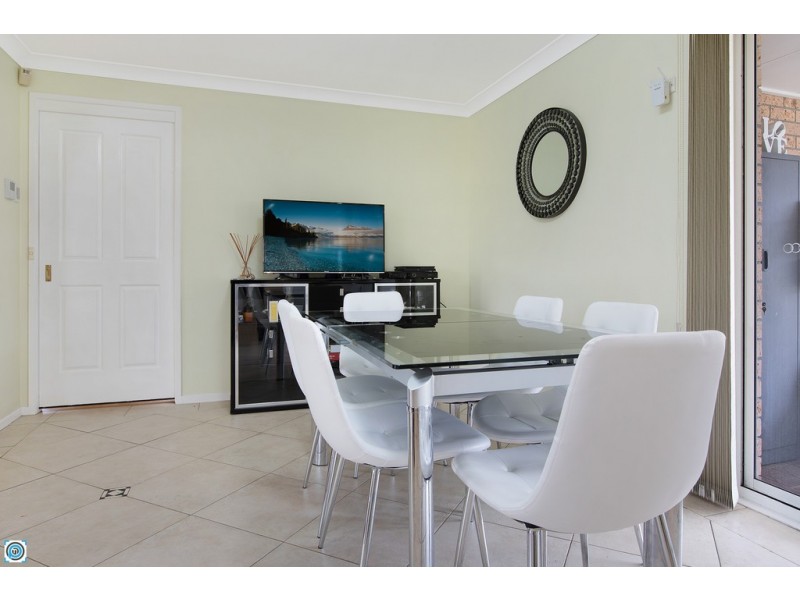 12 Roper Road, Albion Park NSW 2527