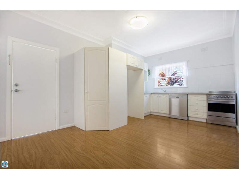 16 Birmingham Street, Cringila NSW 2502