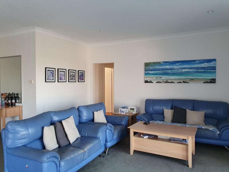 16 Allen Street, Mount Keira NSW 2500