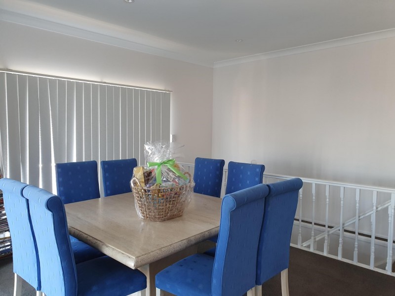 16 Allen Street, Mount Keira NSW 2500