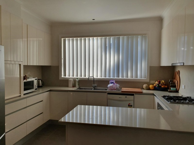 16 Allen Street, Mount Keira NSW 2500