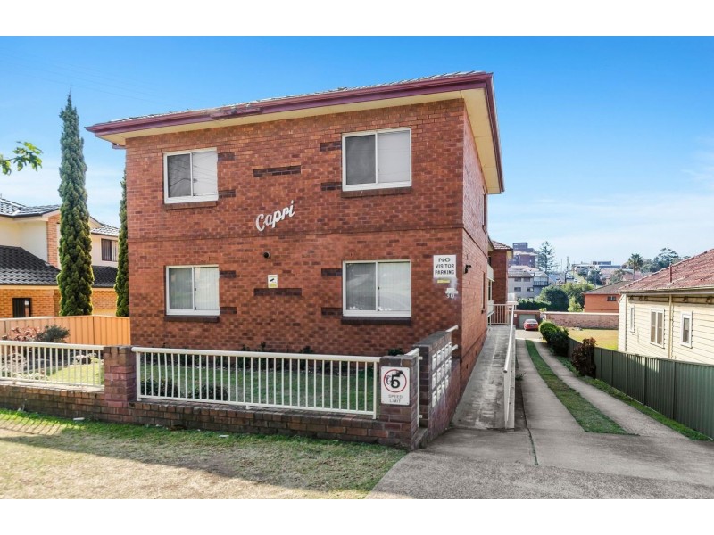 10/30 Rowland Avenue, Wollongong NSW 2500