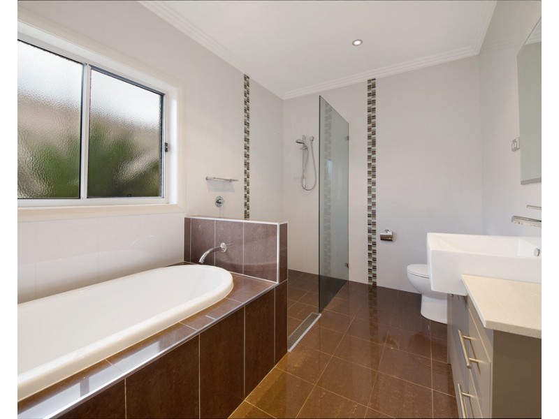 8 Stradbroke Avenue, Shell Cove NSW 2529