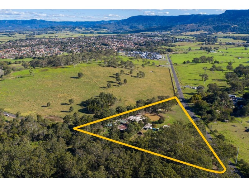 141 Darkes Road, Kembla Grange NSW 2526