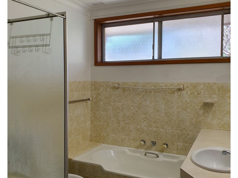21 Hilltop Avenue, Wollongong NSW 2500