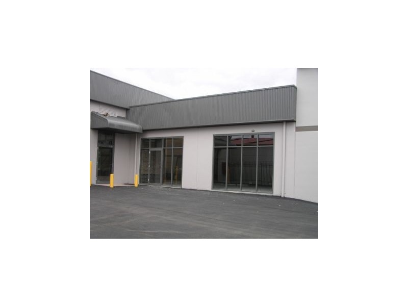 2/144 Lake Entrance Road, Oak Flats NSW 2529