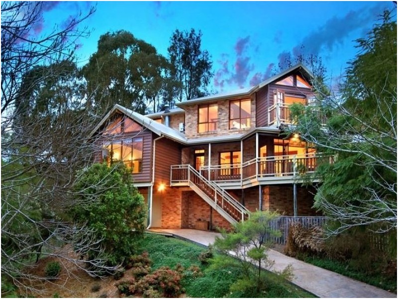 1 Aviemore Place, Figtree NSW 2525