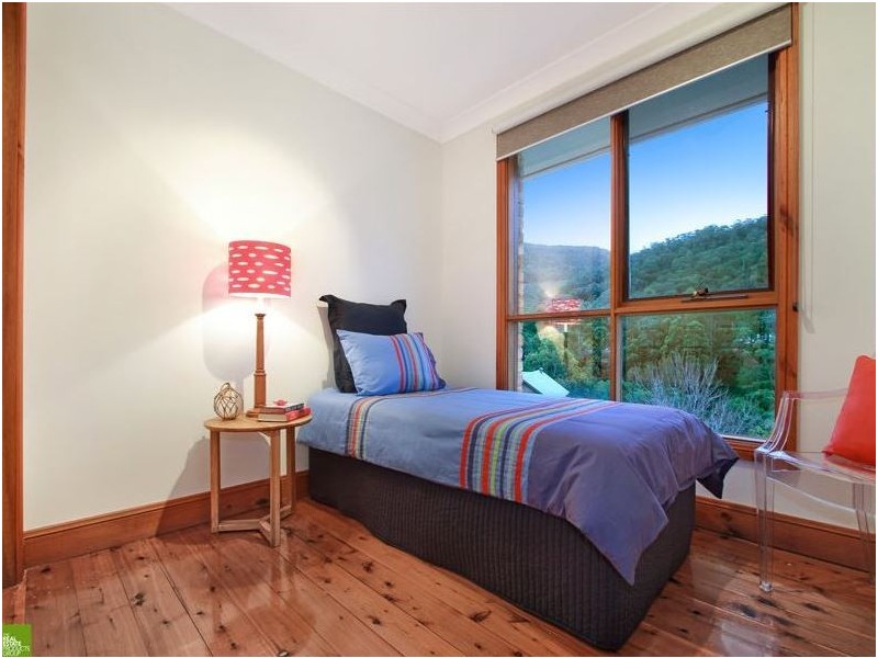 1 Aviemore Place, Figtree NSW 2525