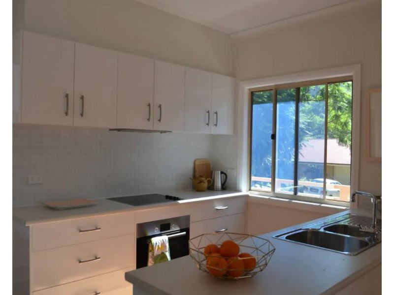 1b Aviemore Place, Figtree NSW 2525